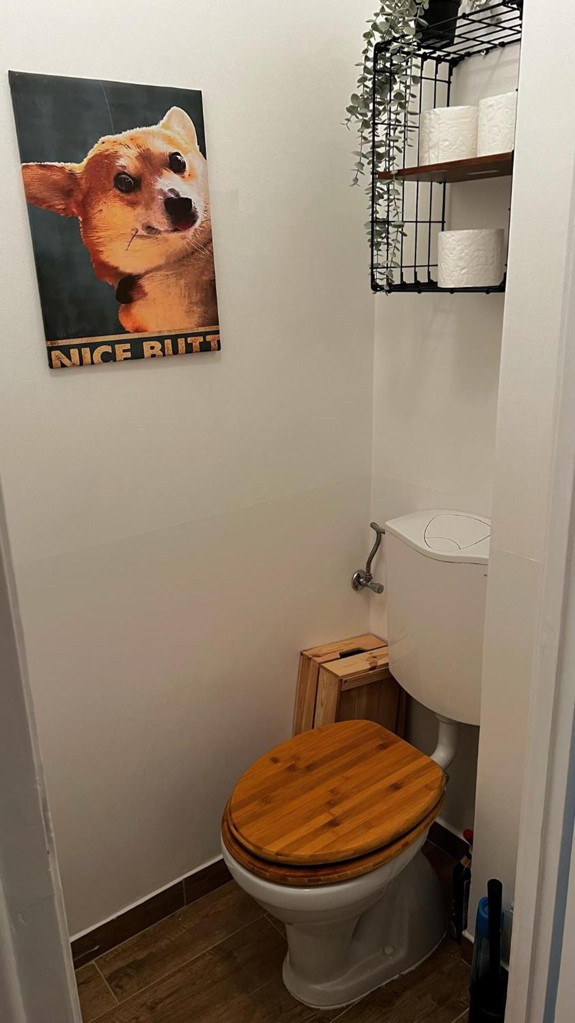 West Budapest Apartman Luaran gambar