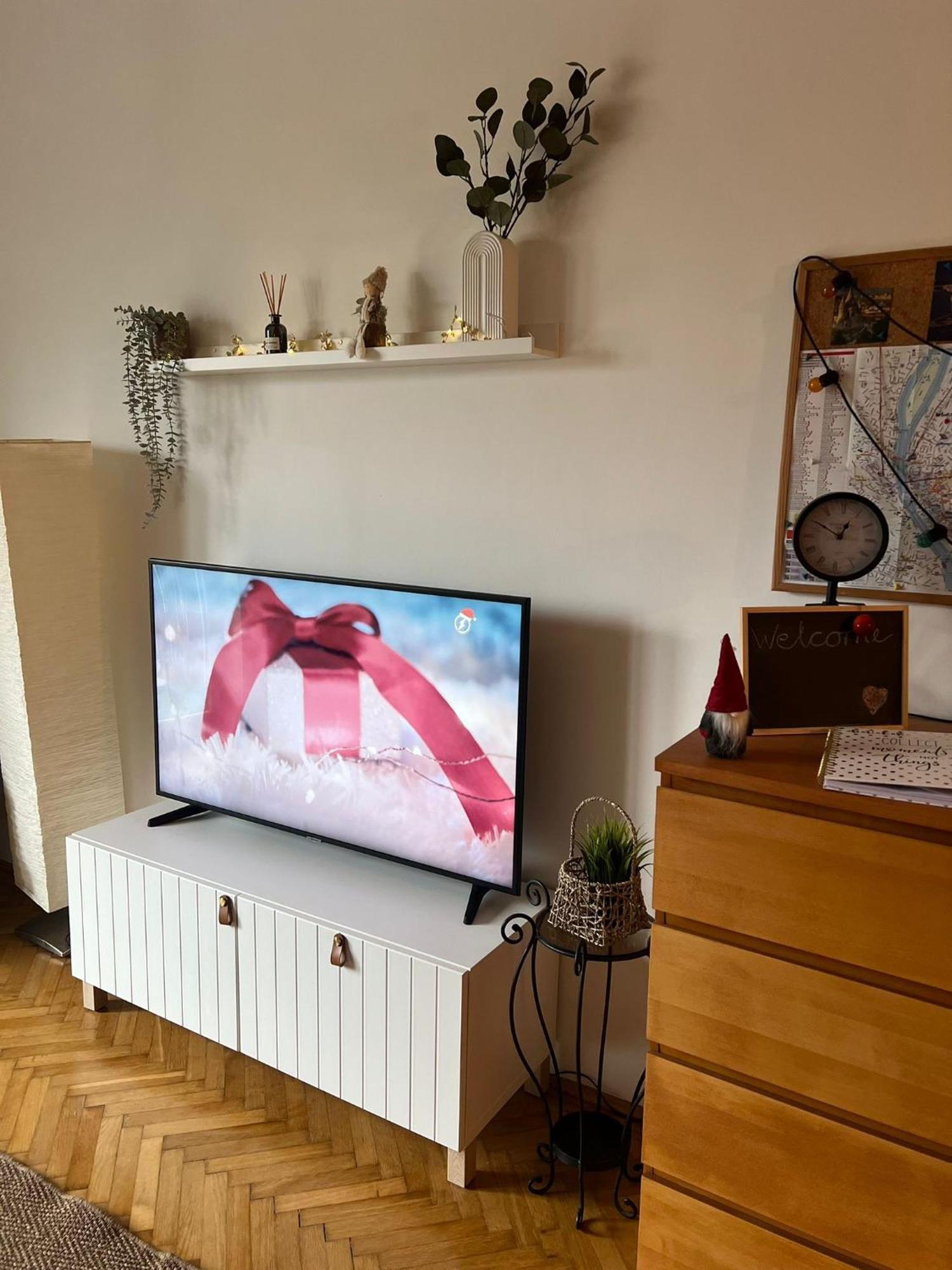 West Budapest Apartman Luaran gambar